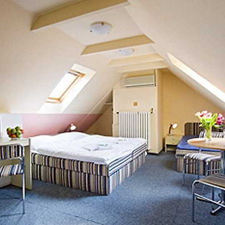 Hotel Stirka Praha Ruang foto